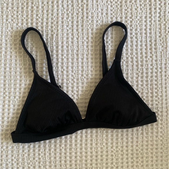 Black Ribbed Bikini Top - Picture 1 of 3